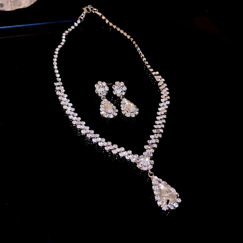 Inlaid Red Rhinestone Necklace Earring Set For Women Light Luxury Water Drop Choker Necklace Bridal Wedding Party Jewelry Sets
