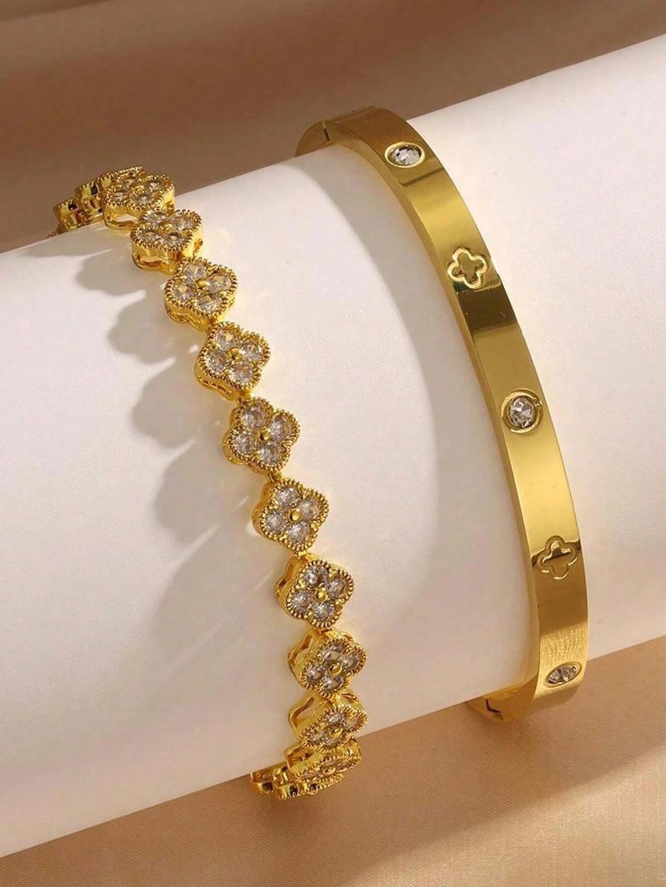 UILZ Delicate Lucky Clover Women Bracelet High Quality Stainless Steel Morandi Colors Shining Zircon Inlaid Charm Jewelry Gift